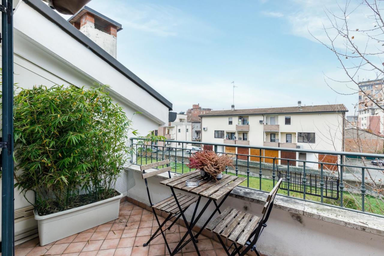 Elly'S Home Parcheggio Privato Ravenna Buitenkant foto